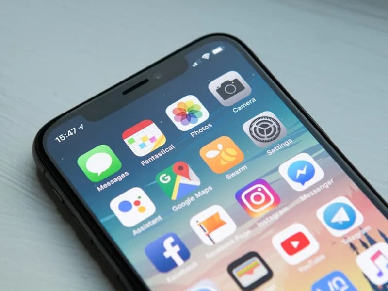 Stay connected while traveling with eSIM